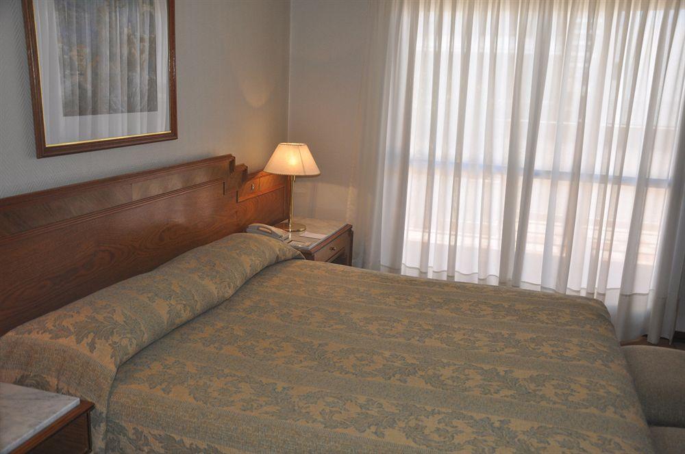Solans Riviera Hotel Rosário